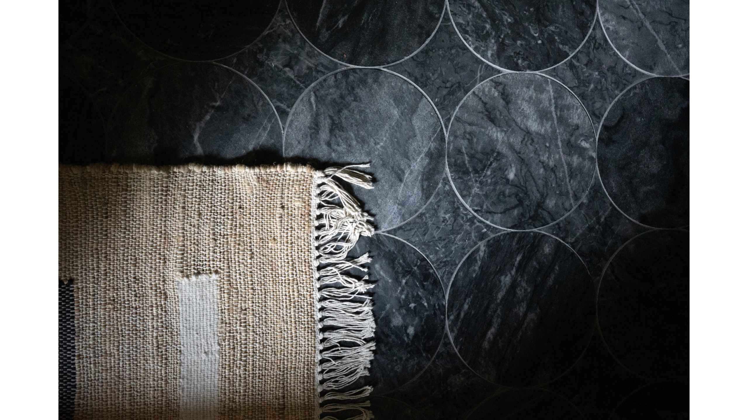 AlysEdwards Tile & Stone: Artisan Elegance for Every Space