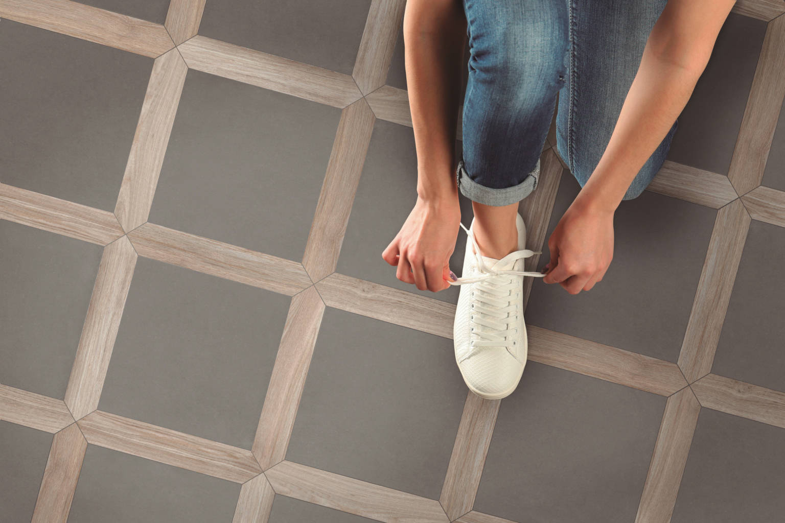 FLOOR: Light Gray Square Porcelain Field Tile (7.4"x7.4" | semi-matte)