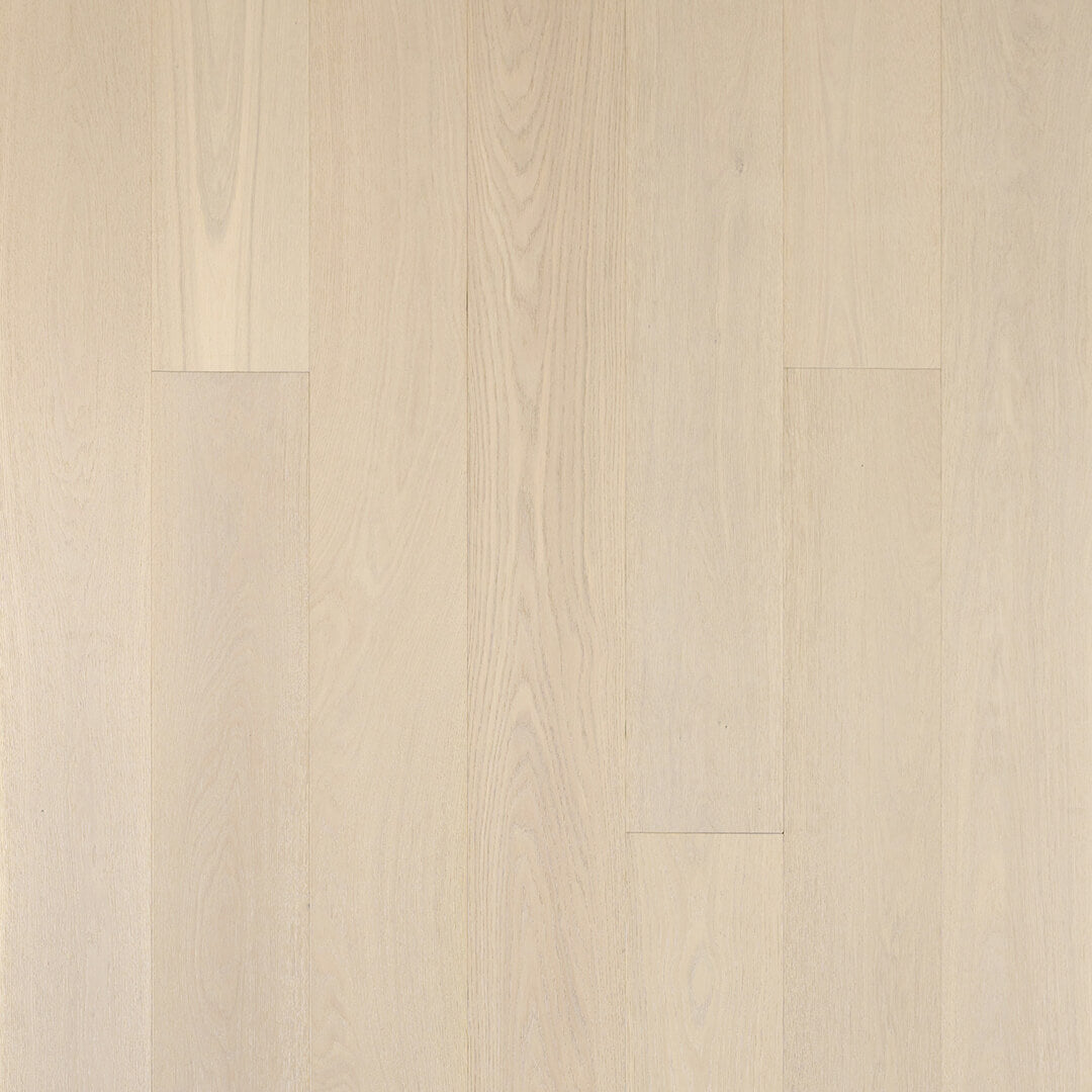 OPUS: Winter Palace White Oak Engineered Hardwood Plank (8¾"X<88"X⅝" | Wire Brush)