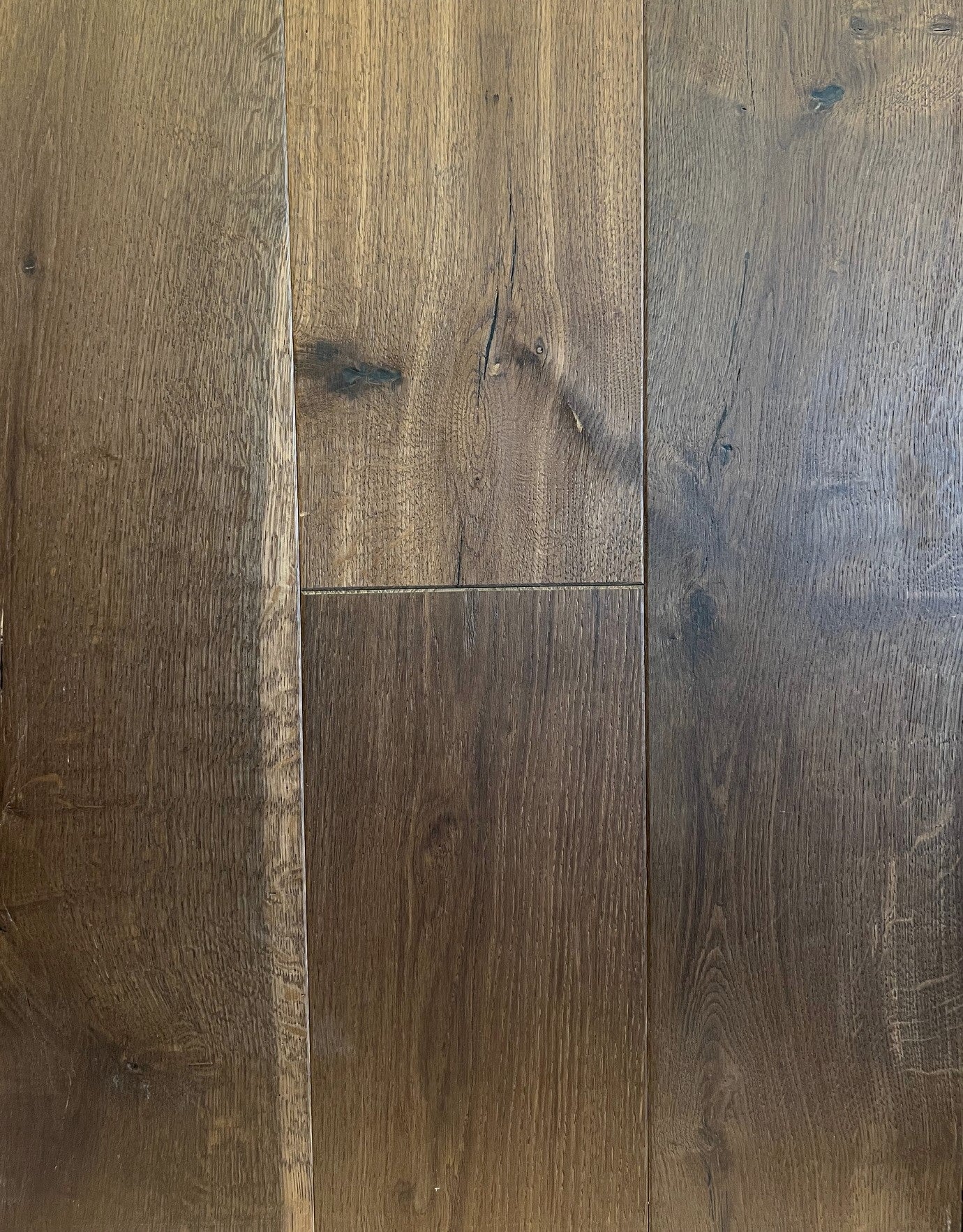 LANDSCAPE: Champagne White Oak Engineered Hardwood Plank (8"X<86.6"X¾" | Wire Brush)