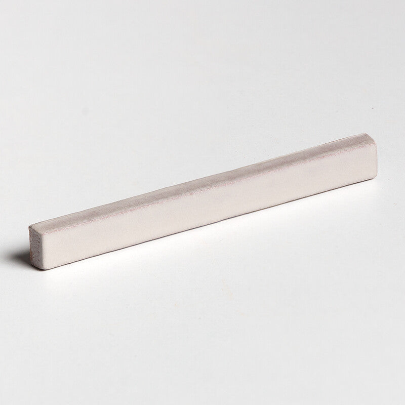TRACES: Simons Glazed Terracotta Finishing Edge (matte | 5/8"x6"x3/8" | matte)