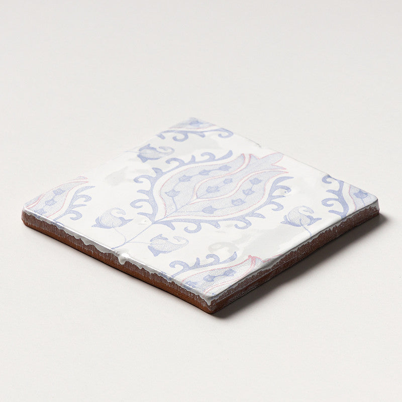 ANTIQUED MALLORCA: Indigo Wash Tulips Glazed Terracotta Field Deco Tile (6"x6"x3/8" | glossy)