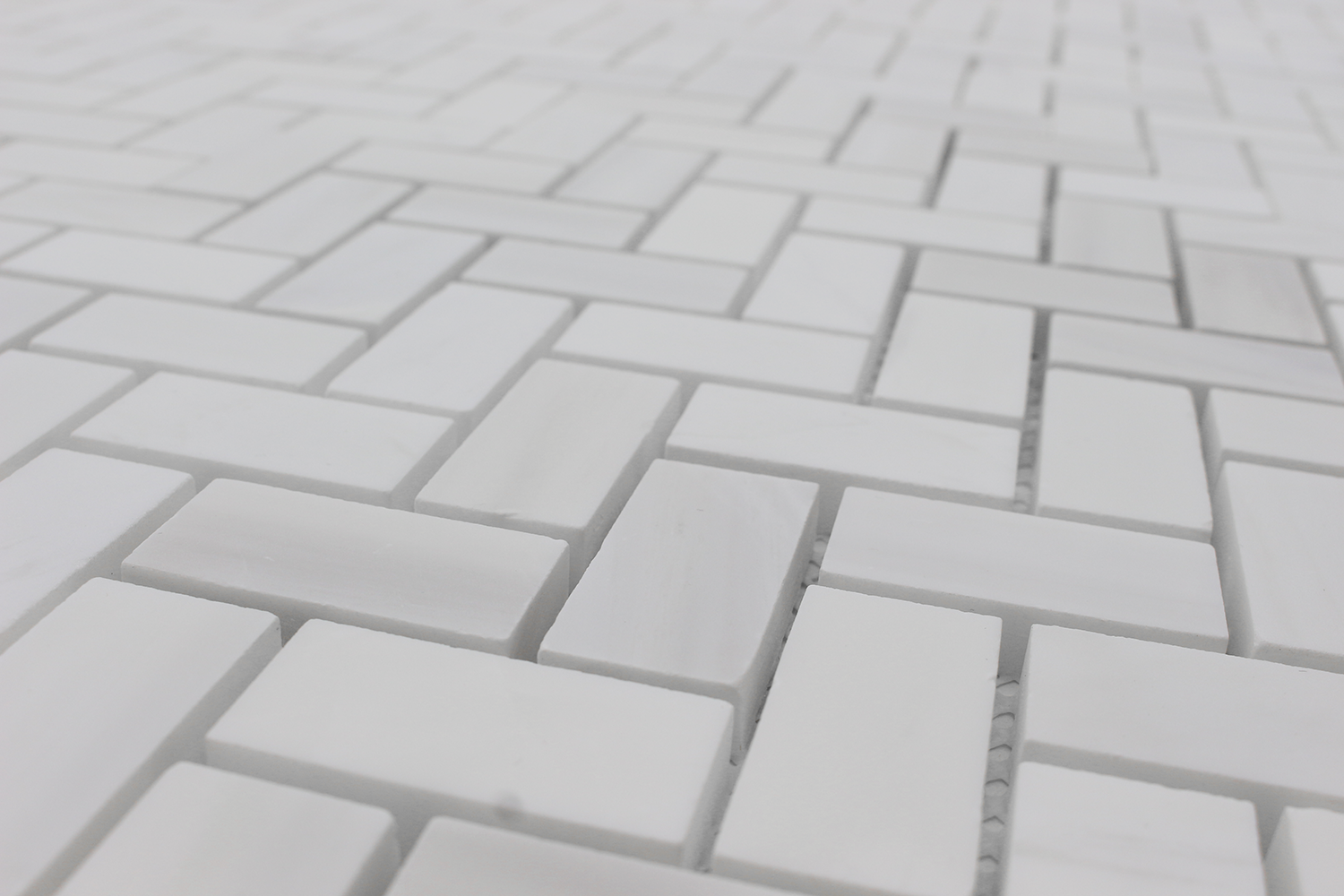 BIANCO VENATO: Dolomite 1"X2" Herringbone Mosaic (12"x12"x3/8" | polished)