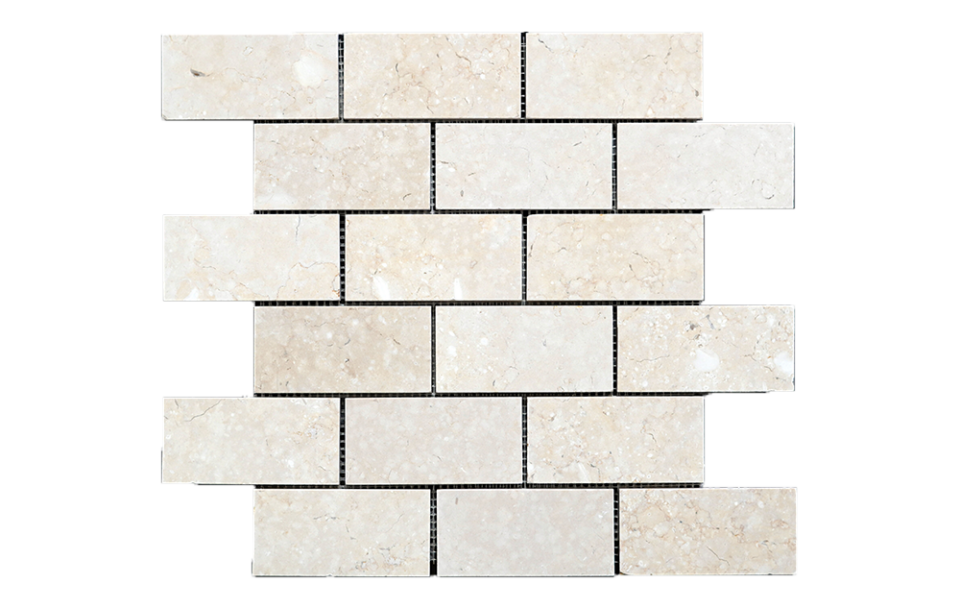 ISMAILIA CREAM: 2X4 Staggered Joint Limestone Field Mosaic (12 1/4"x12 5/8"x3/8" | honed)