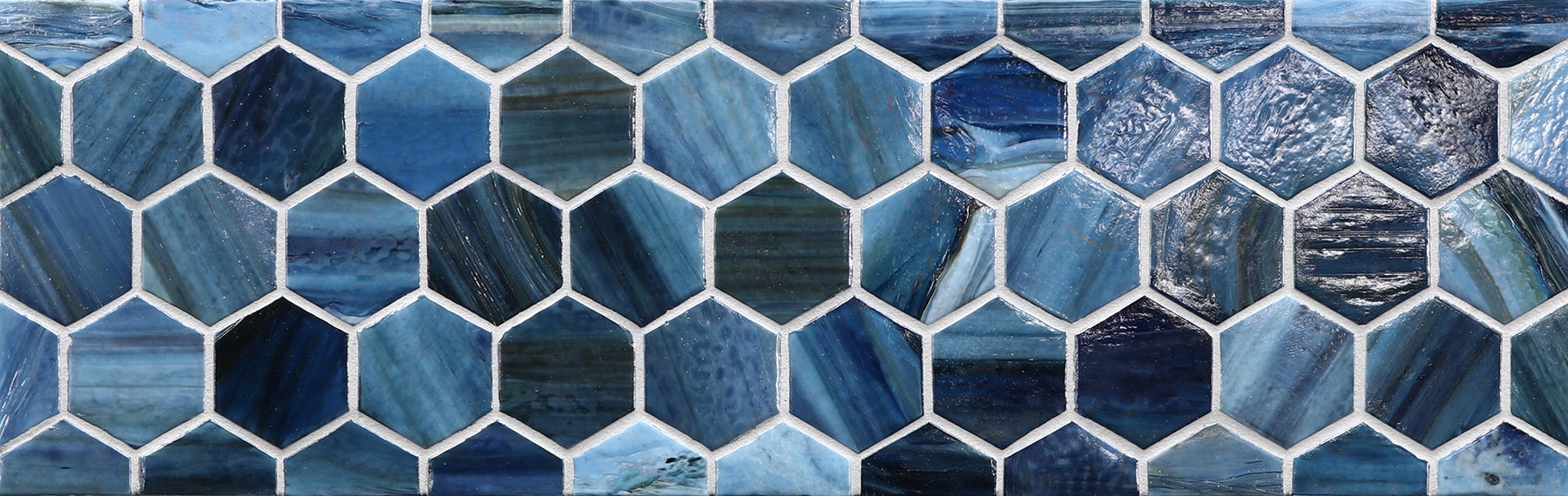JAW: Portofino 2" Hexagonal Border Mosaic (11.64"x5.83" | pearl)