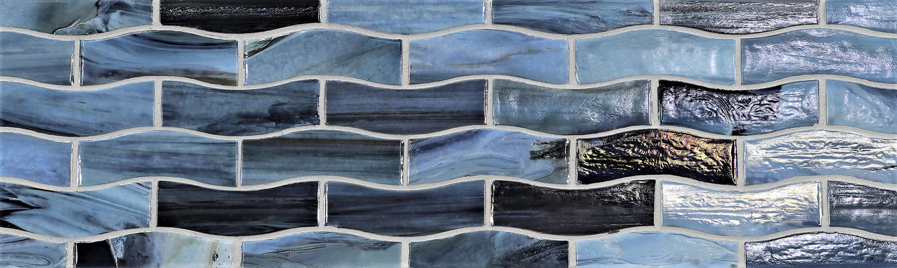 JAW: Portofino Zing Offset Border Mosaic (9.96"x5.51" | pearl)