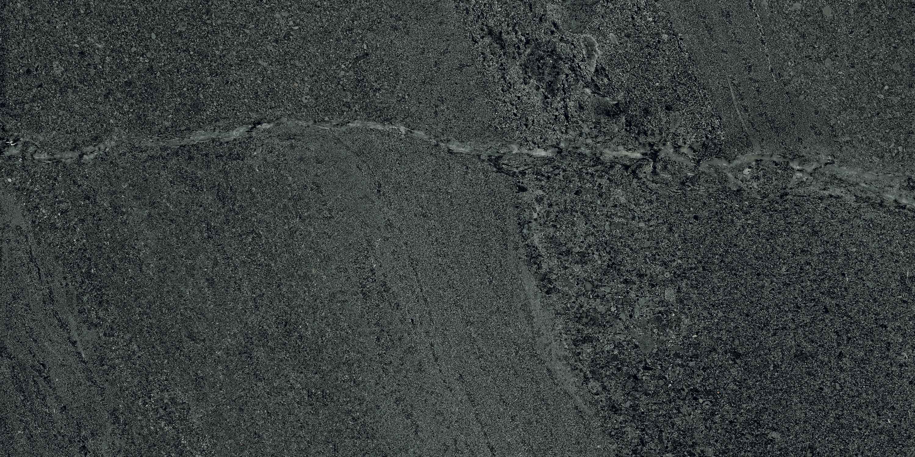 MILESTONE: West Black Field Tile (12"x24"x9mm | matte | rectified)
