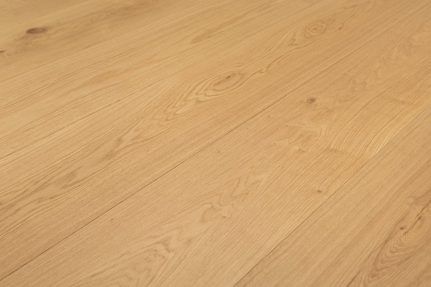 surface group artisan en bois villa del mar rimini white oak engineered hardwood flooring plank angled.jpg
