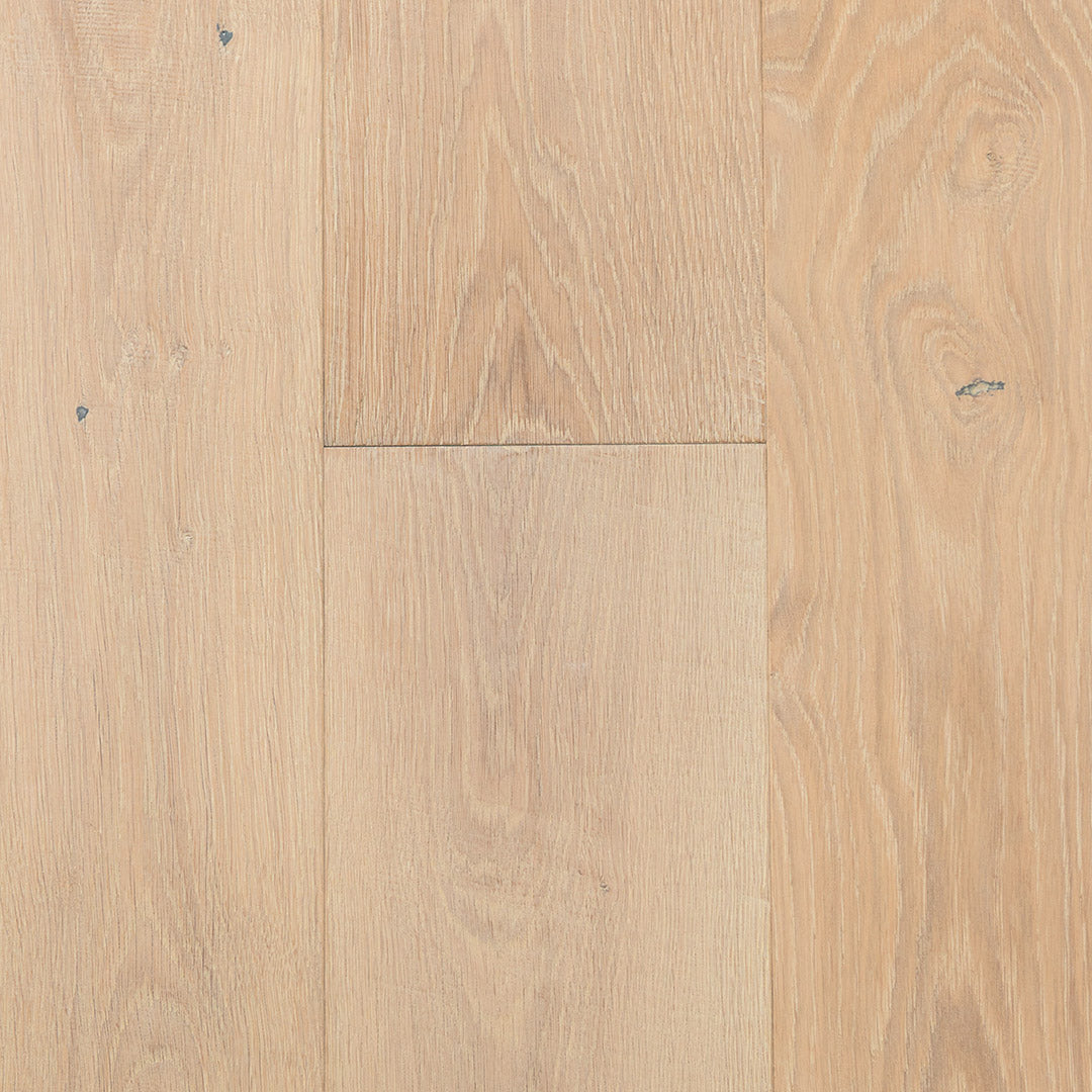 HERMITAGE: Montmartre White Oak Engineered Hardwood Plank (7½"X24"-76"X⅝" | Wire Brush)
