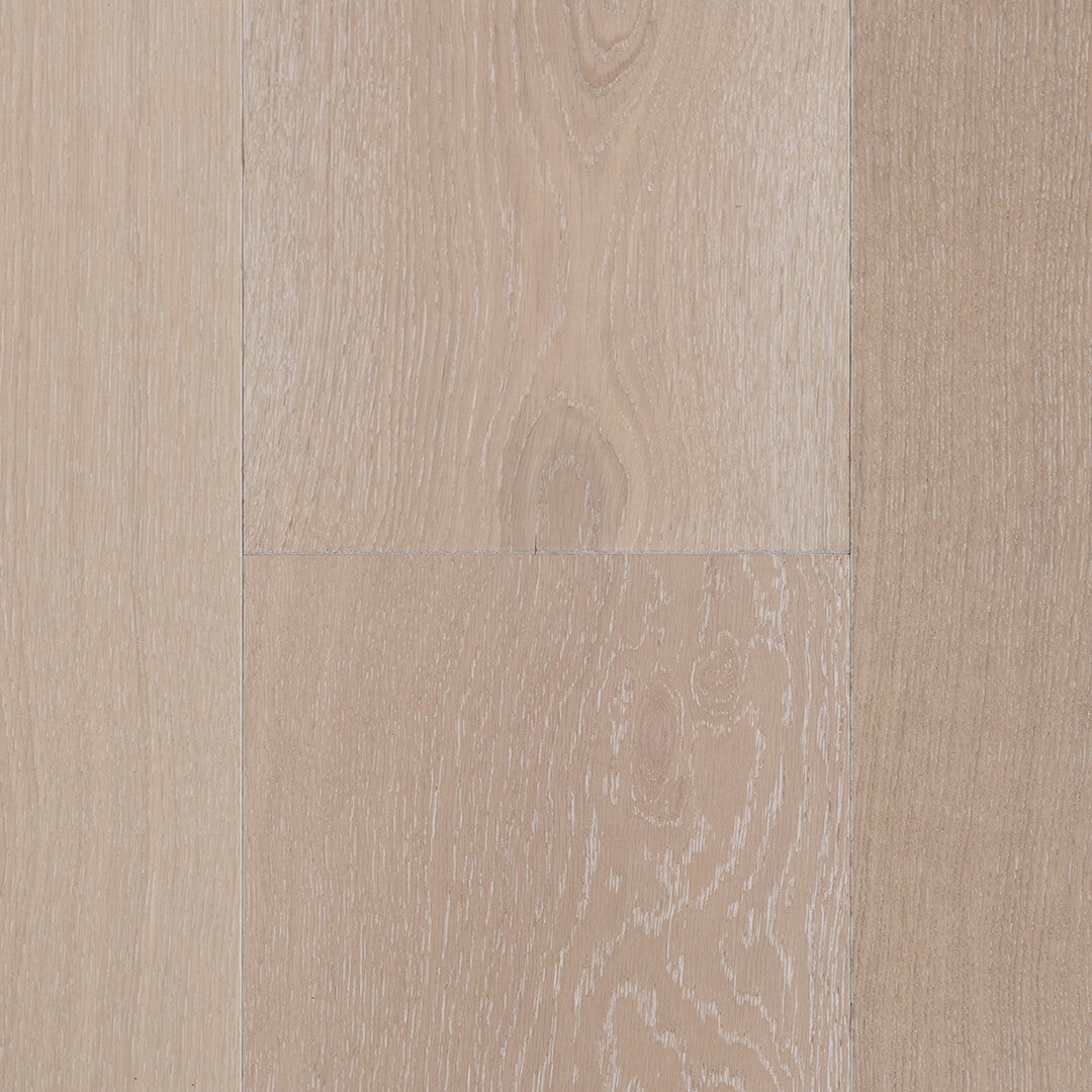 HERMITAGE: Cognac White Oak Engineered Hardwood Plank (9"X24"-84"X⅝" | Wire Brush)