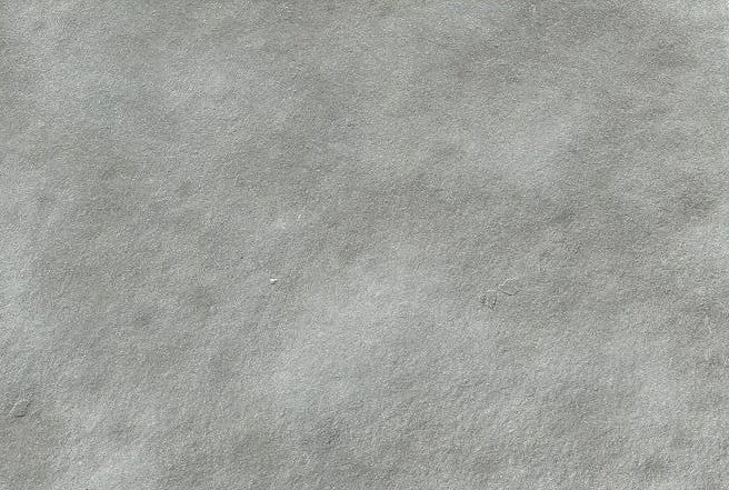 colonial grey old world flagstone artisancut paver tile field 24 by 36 by 7 8 th inch exterior applications manufactured by f and m supply distributed by surface group